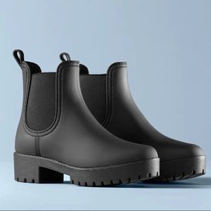 Cloudy Waterproof Chelsea Rain Boot